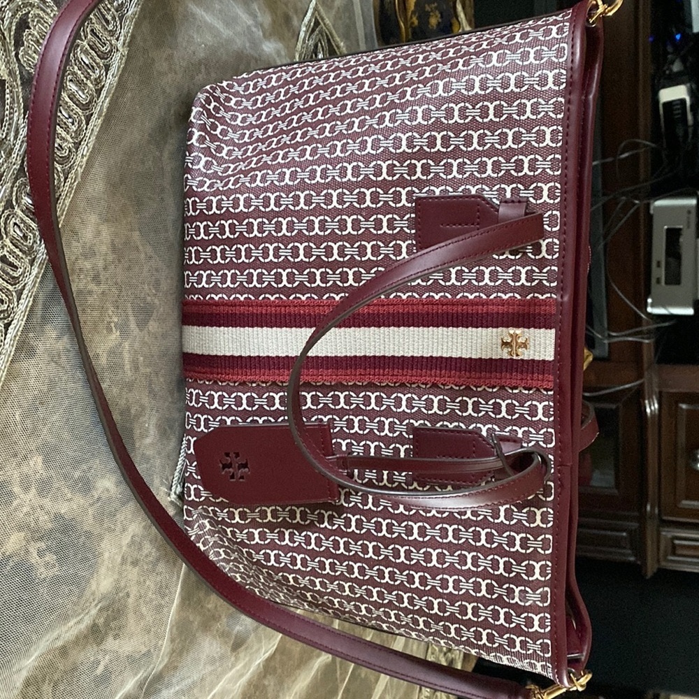 tory burch tote shoulder bag